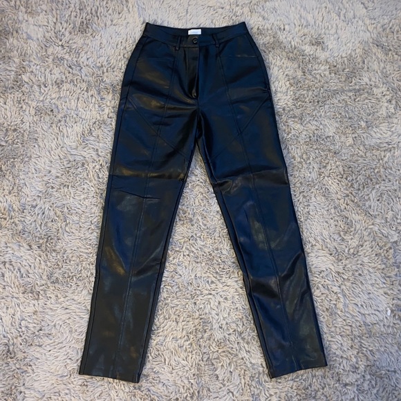Aritzia Wilfred vegan leather pants - Picture 3 of 6